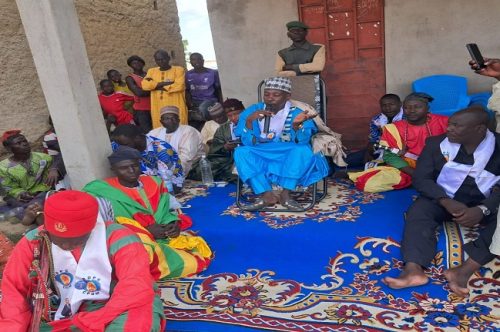 Campagne électorale à Houpou-Mogodé : mobilisation citoyenne sous la conduite du Maire et du Lamido